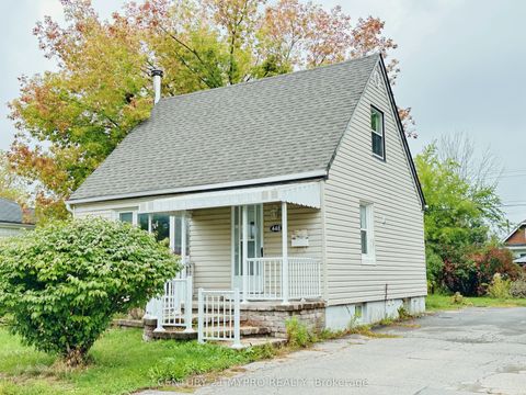 Photo of 448 Hamilton Street, Peterborough, ON K9J 4B9 (MLS # X12679206)