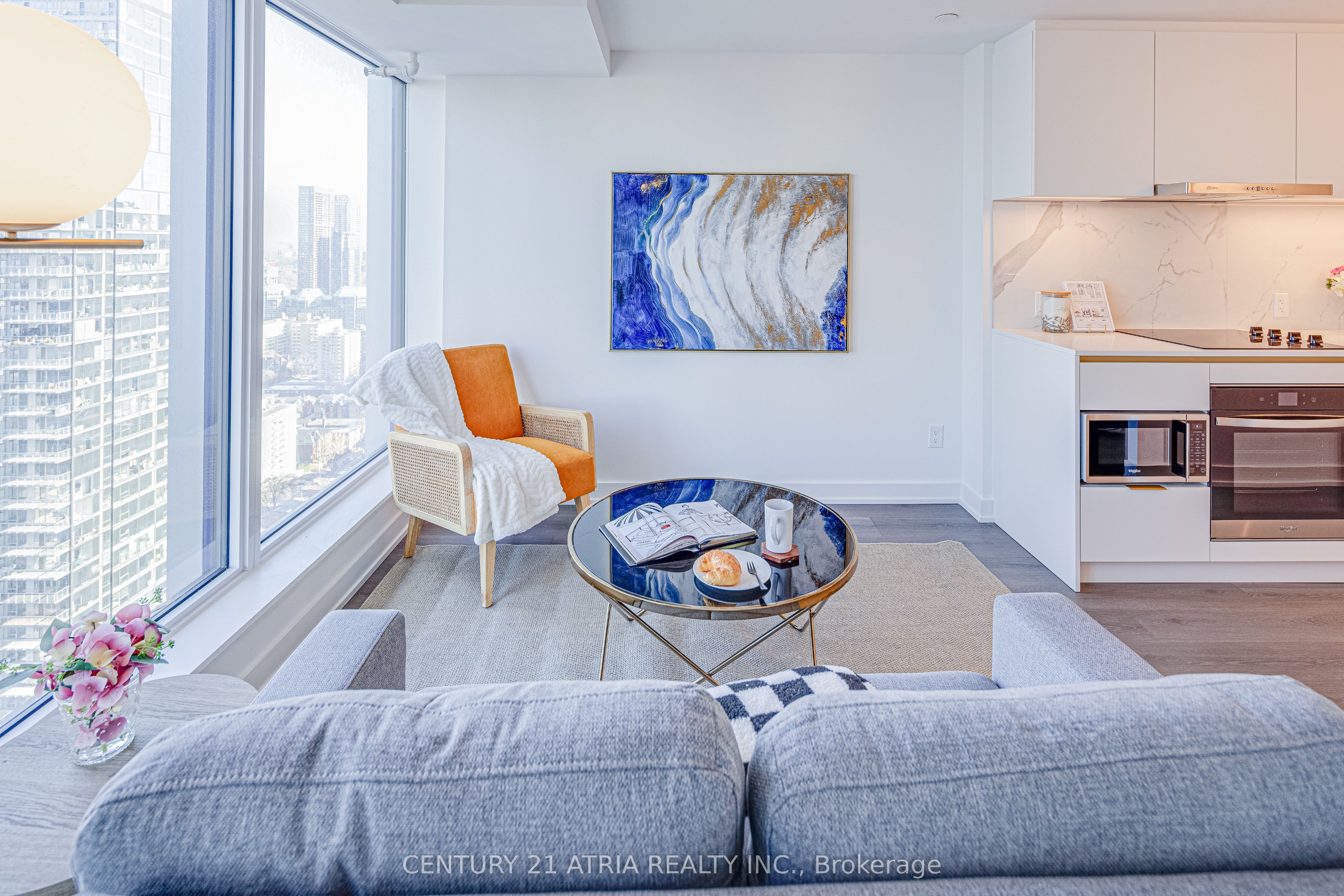 8 Wellesley Street W 4007