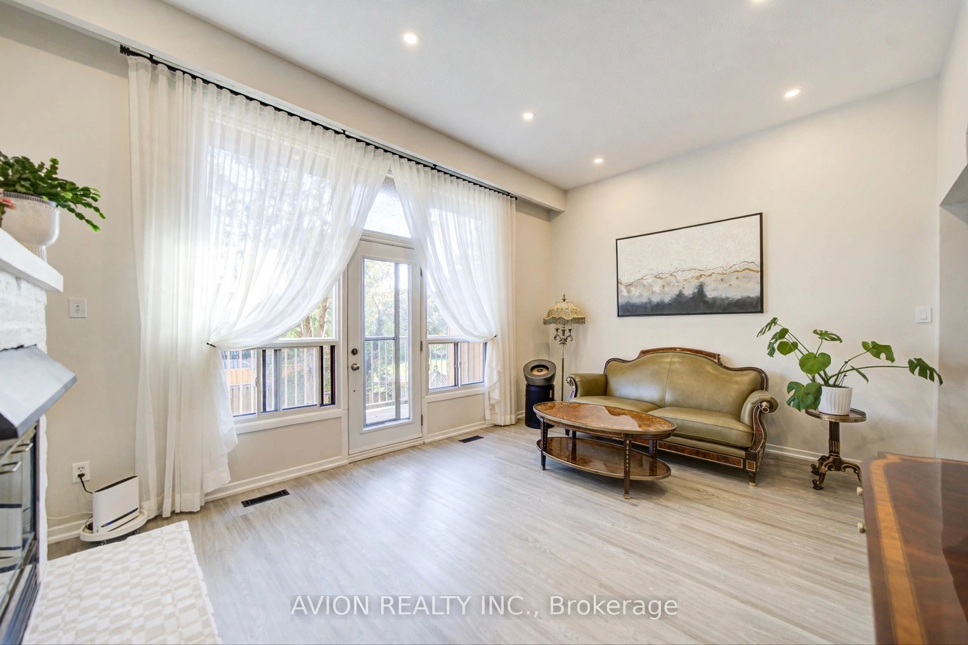 11 Plaisance Road 25