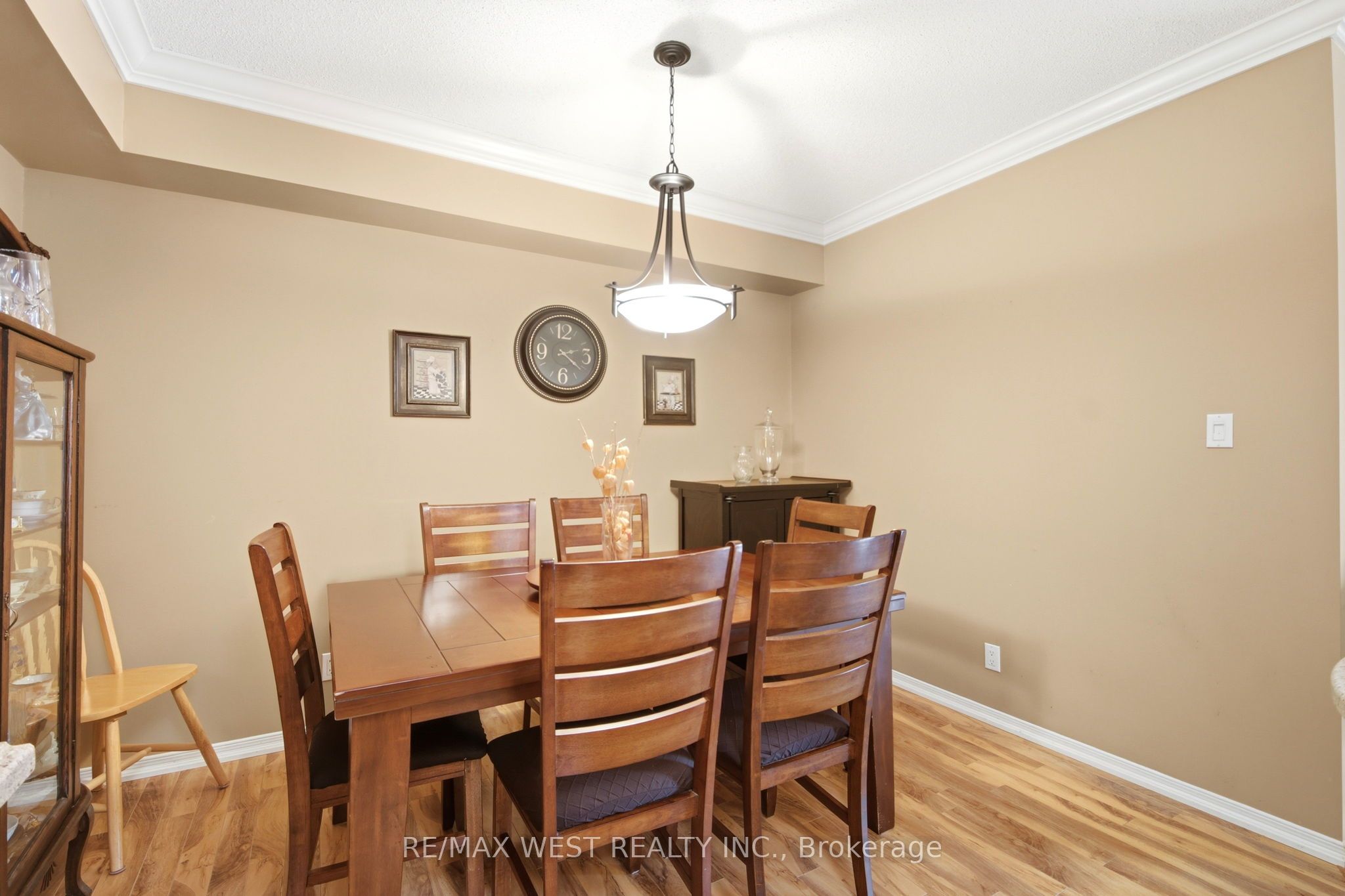 24 Chapel Street 407