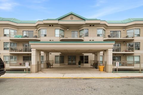 24 Chapel Street 407 Halton Hills ON L7G 6A7