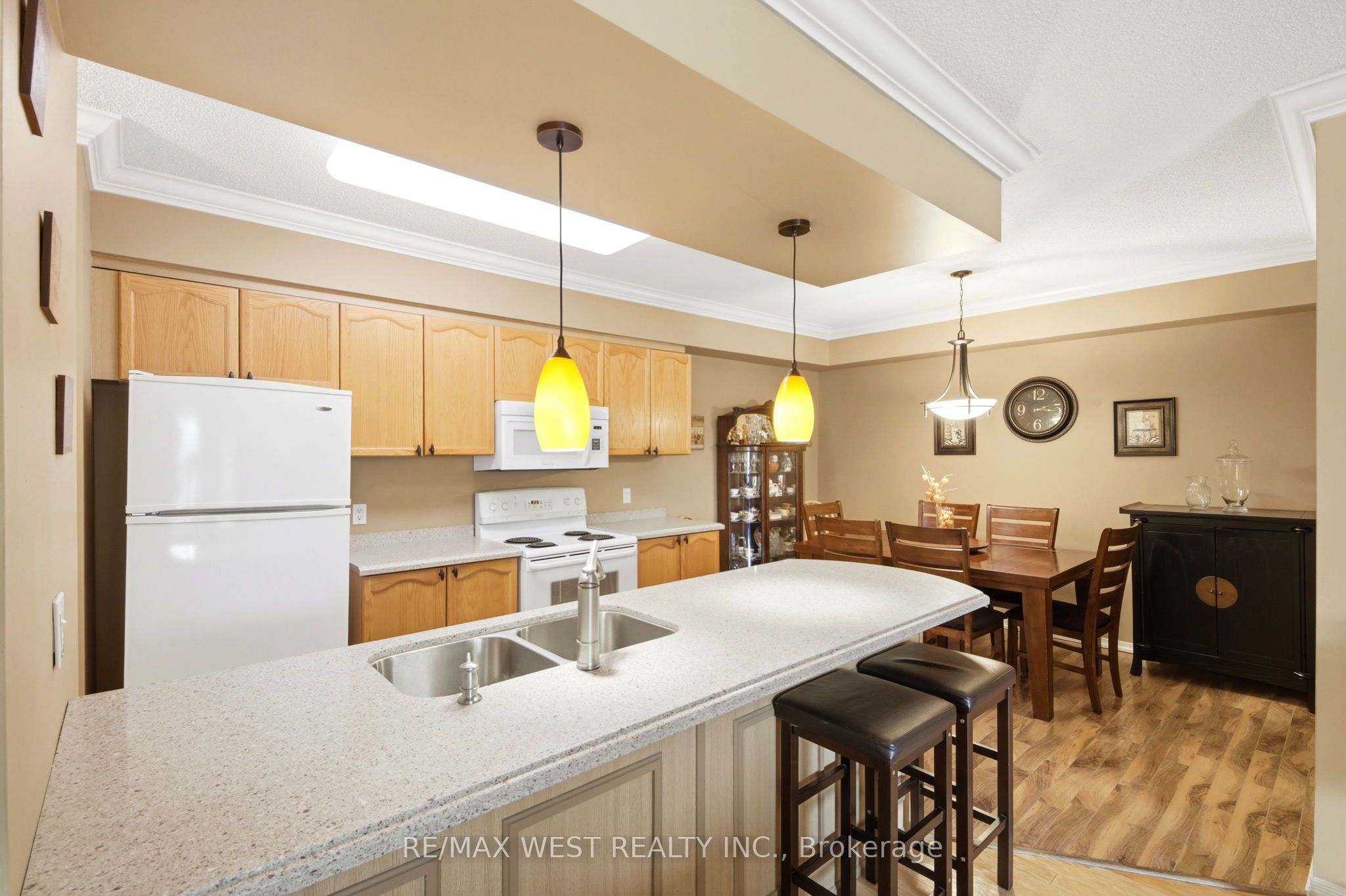 24 Chapel Street 407