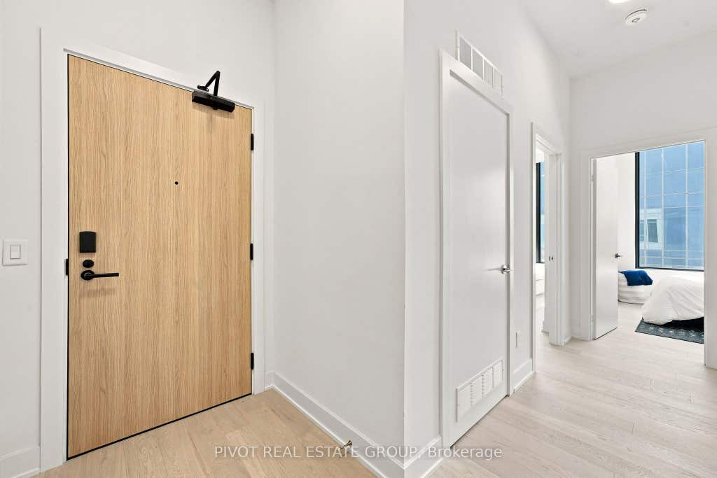 Photo of 15 Mercer Street #4502, Toronto, ON M5V 0T8 (MLS # C13676892)
