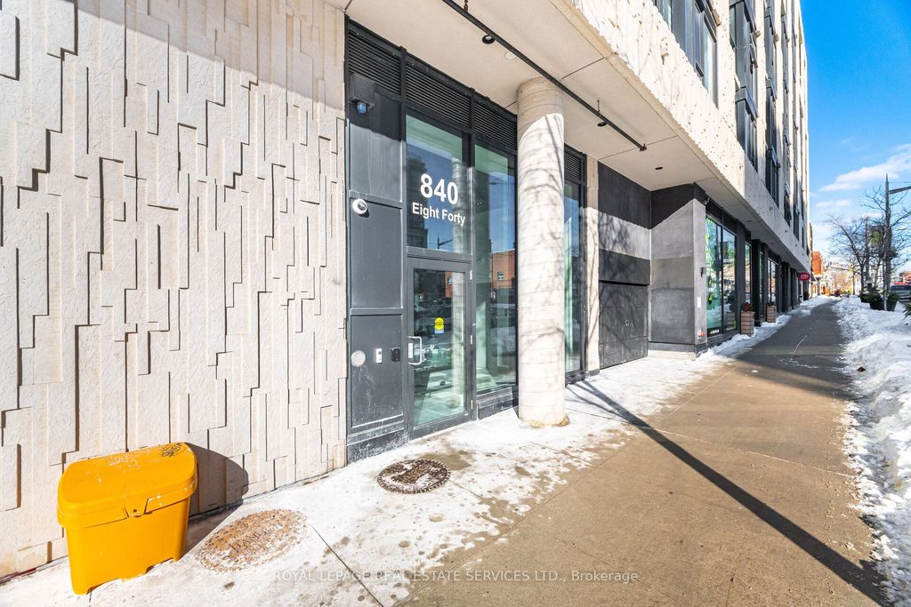 Photo of 840 St Clair Avenue W #406, Toronto, ON M6C 0A4 (MLS # C12747142)