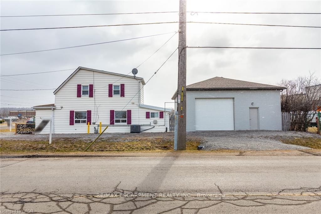 Photo of 355 JONES Road, Hamilton, ON L8E 5N2 (MLS # X12768220)