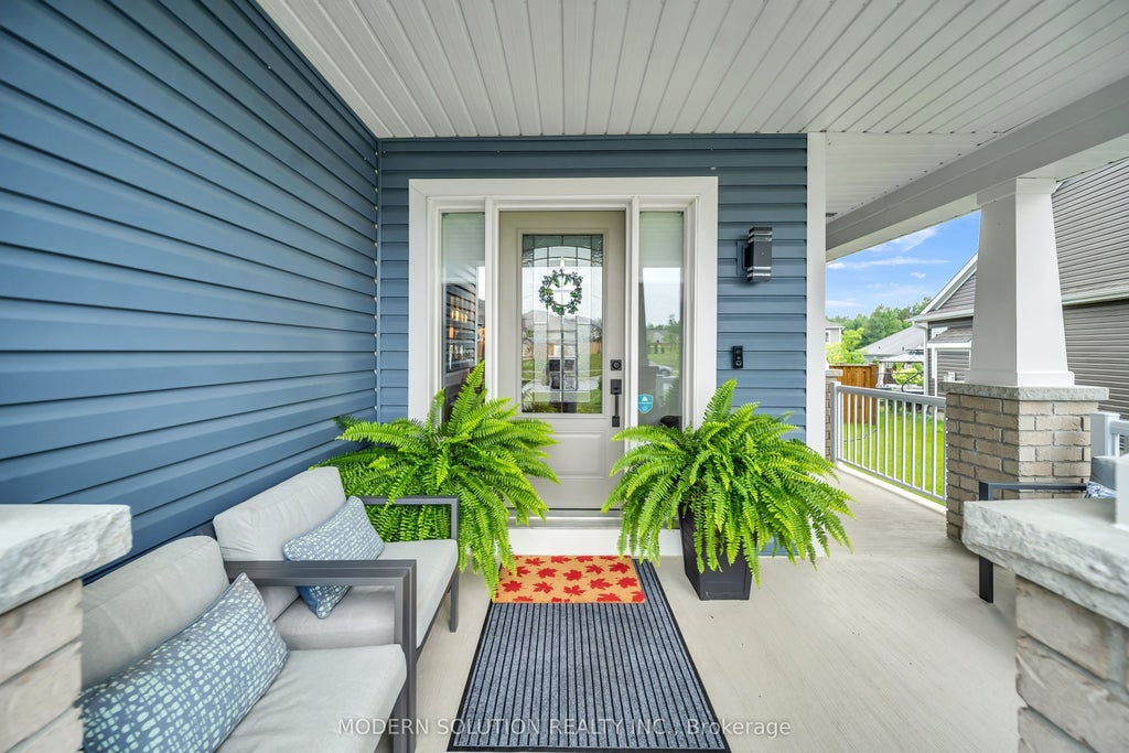 Photo of 16 Stother Crescent, Bracebridge, ON P1L 0G2 (MLS # X13654056)