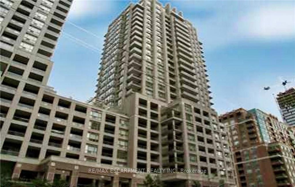 Photo of 909 Bay Street #2304, Toronto, ON M5S 3G2 (MLS # C13832328)