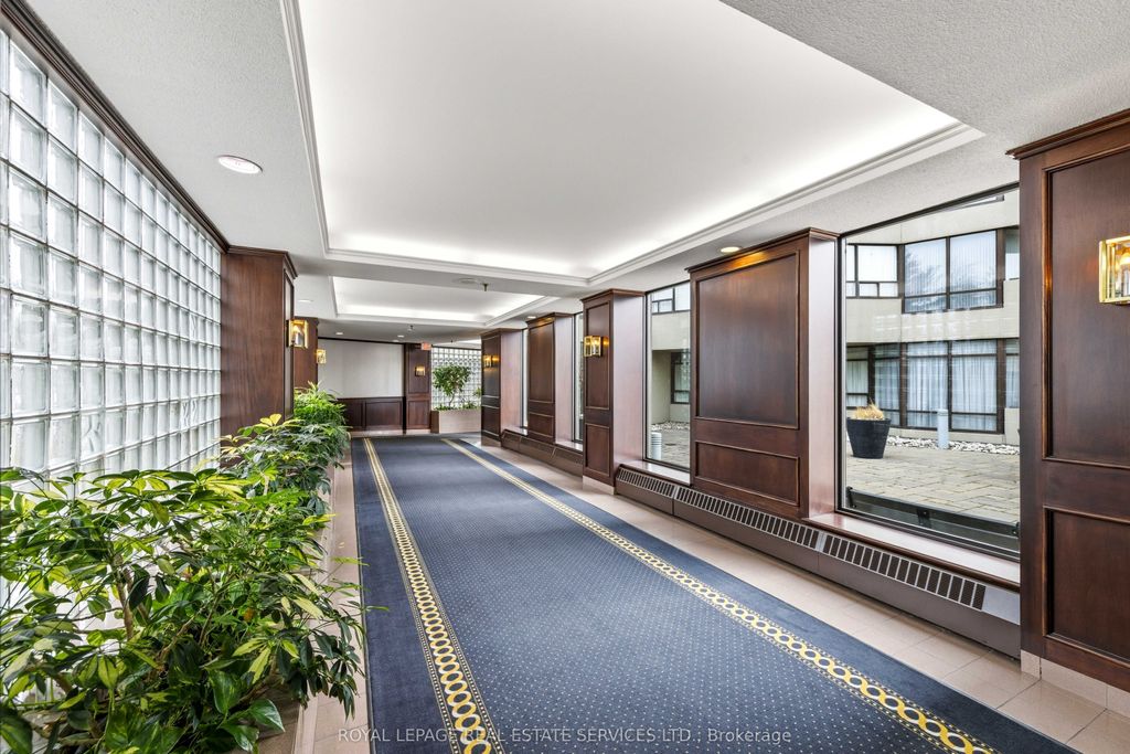 Photo of 1300 Islington Avenue #2004, Toronto, ON M9A 5C4 (MLS # W13002160)