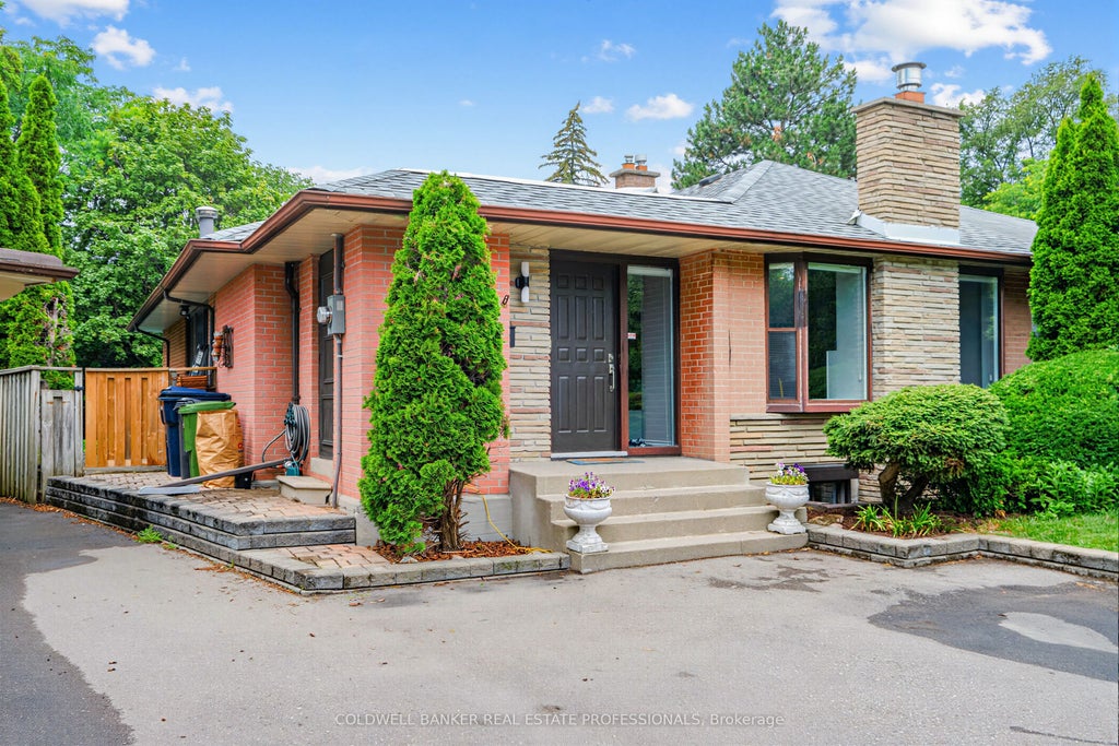 Photo of 18 Tuna Court, Toronto, ON M3A 3L1 (MLS # C13548636)