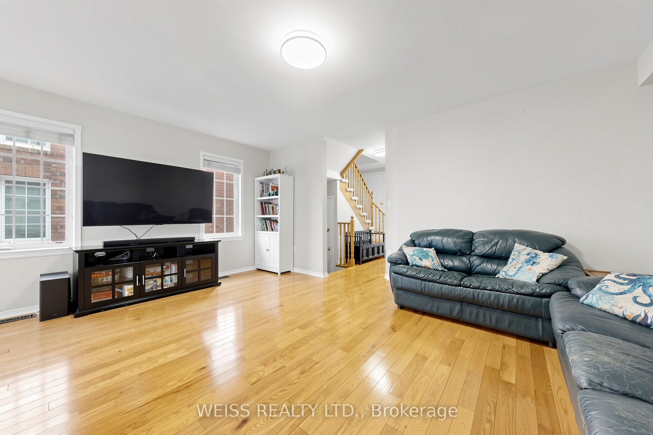 5260 McFarren Boulevard 31