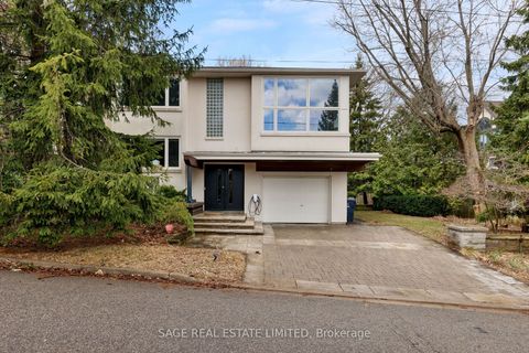 10 Walford Road Toronto ON M8X 2P1
