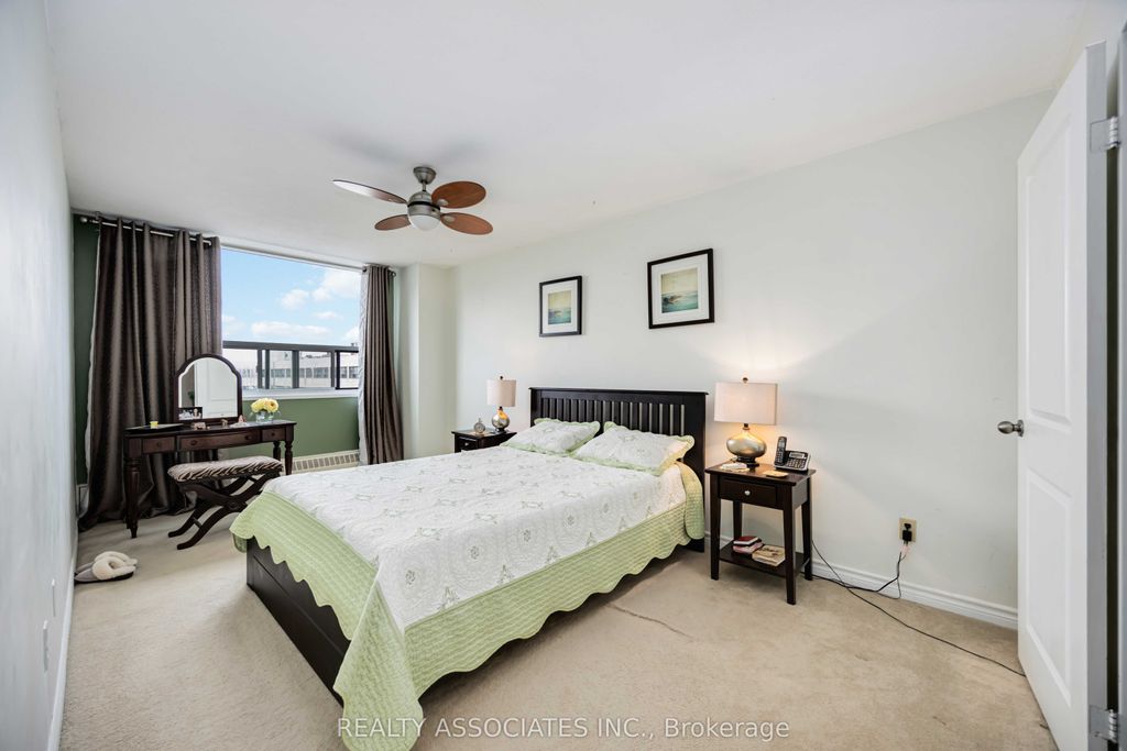 Photo of 180 Markham Road #811, Toronto, ON M1M 2Z9 (MLS # E12904898)