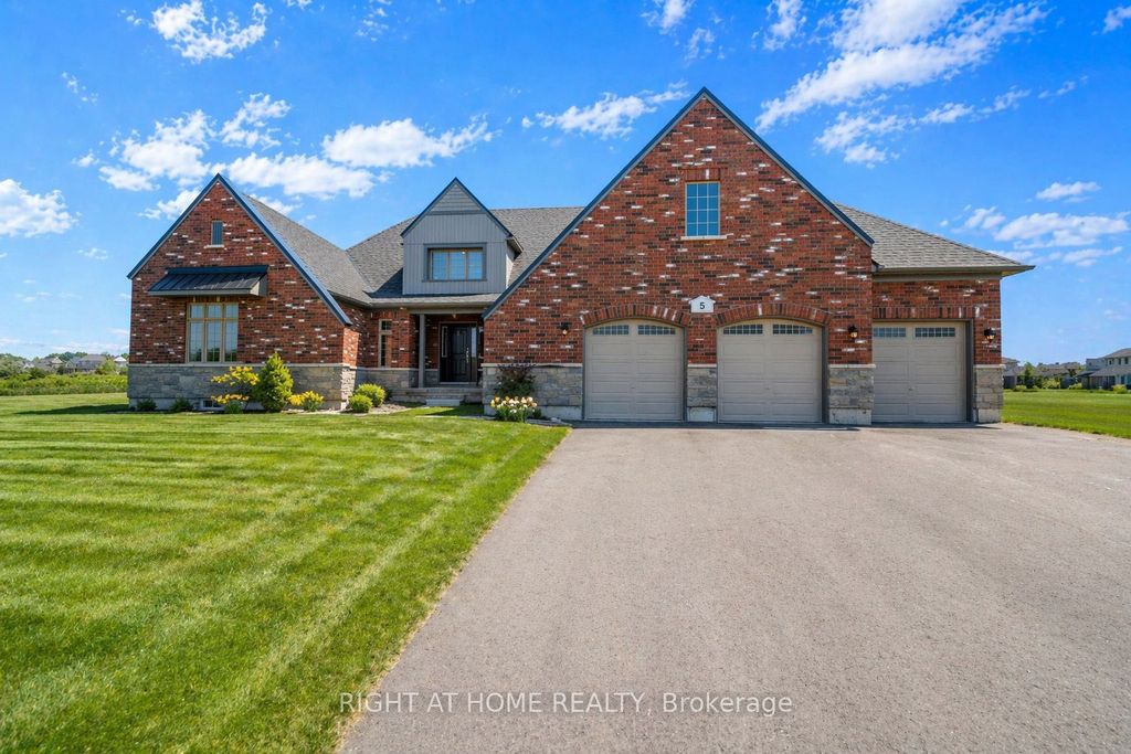 Photo of 5 Skyvue Crescent, Quinte West, ON K0K 1L0 (MLS # X13041904)