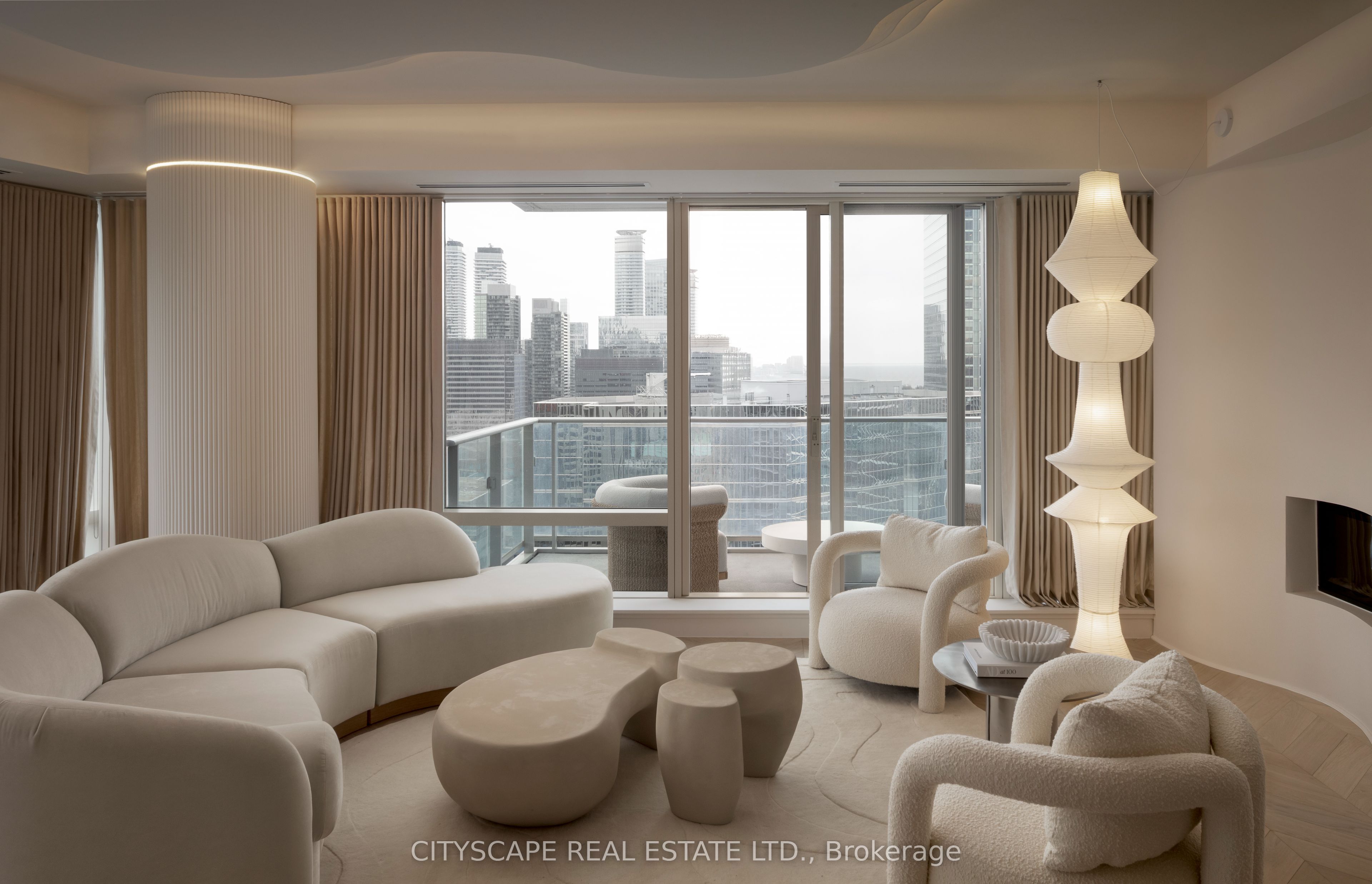 180 University Avenue 3609