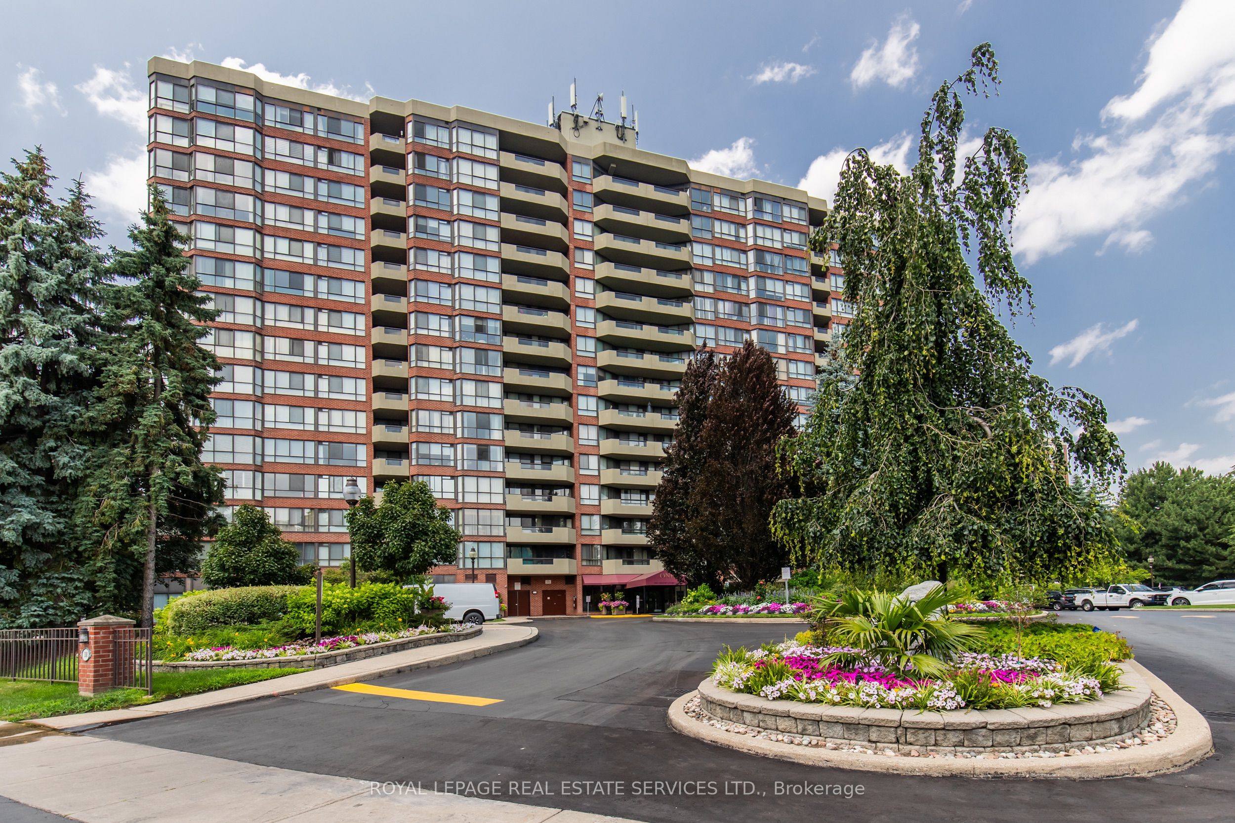 100 Observatory Lane 404