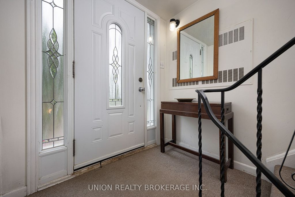 Photo of 7 Norwood Road, Toronto, ON M4E 2R9 (MLS # E13446770)
