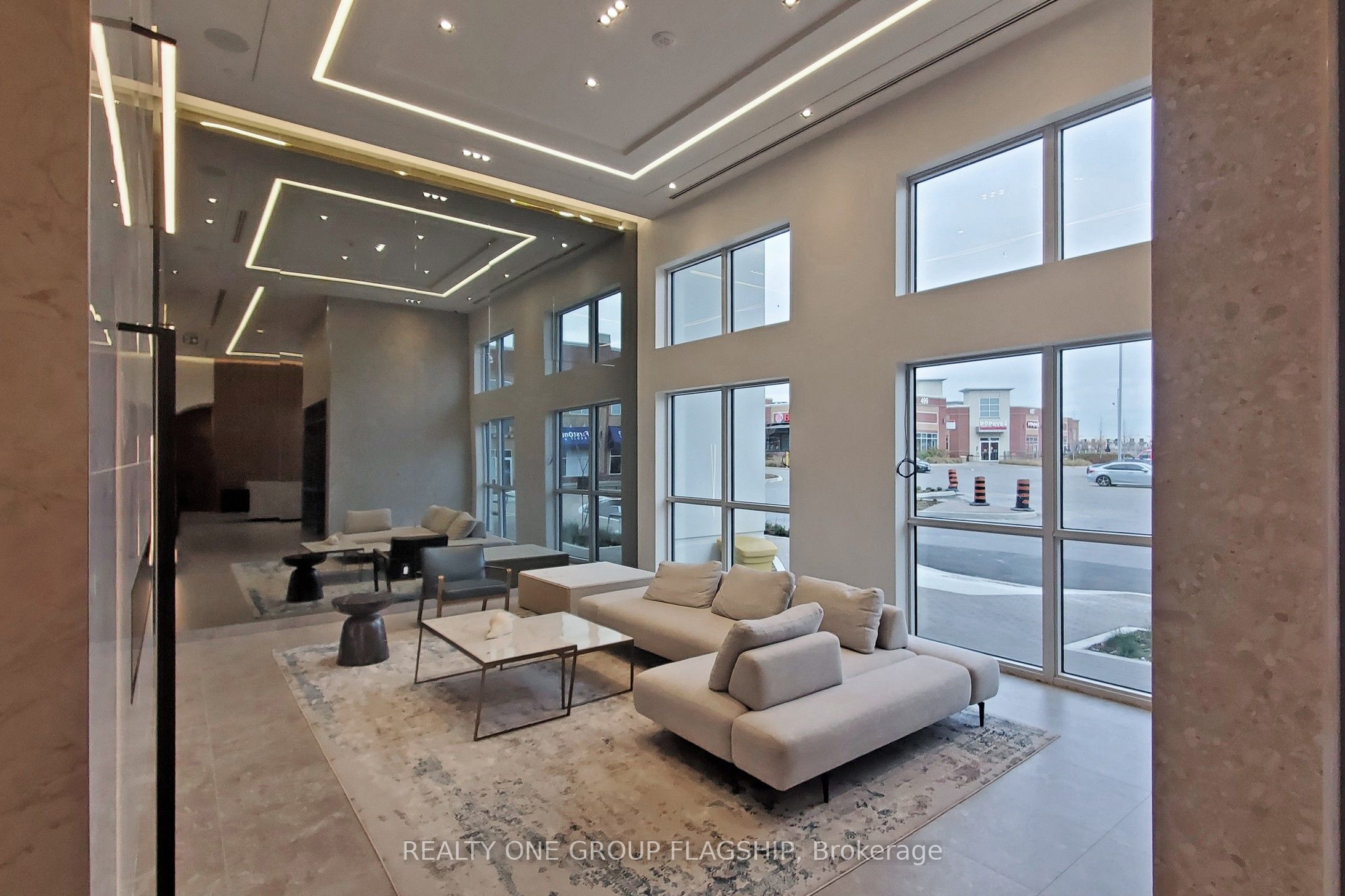 509 Dundas Street E 410