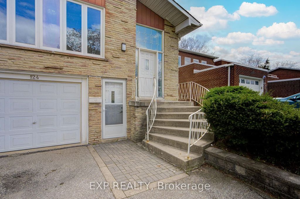 Photo of 124 Chipwood Crescent, Toronto, ON M2J 3X7 (MLS # C13076366)