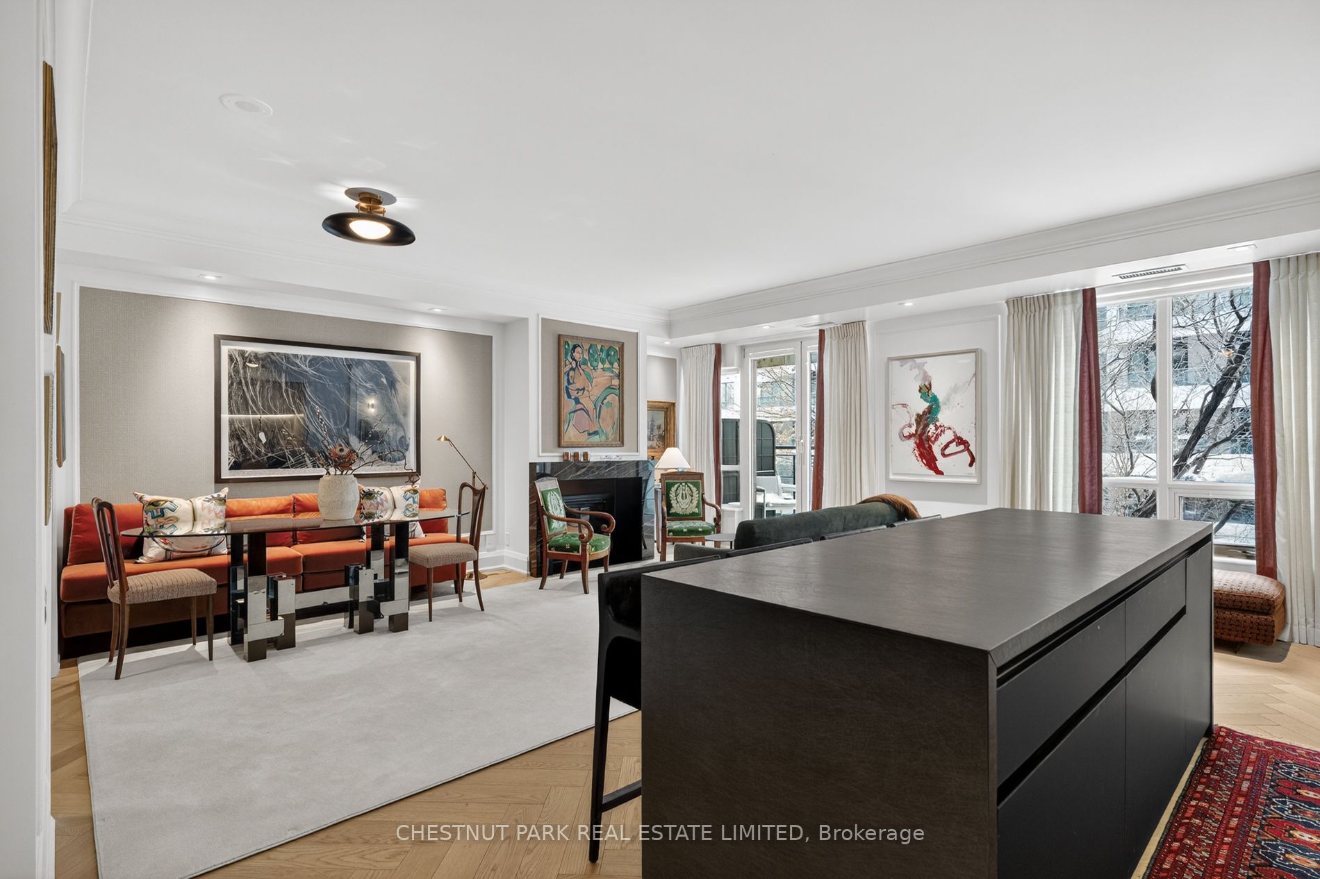 20 Scrivener Square 301