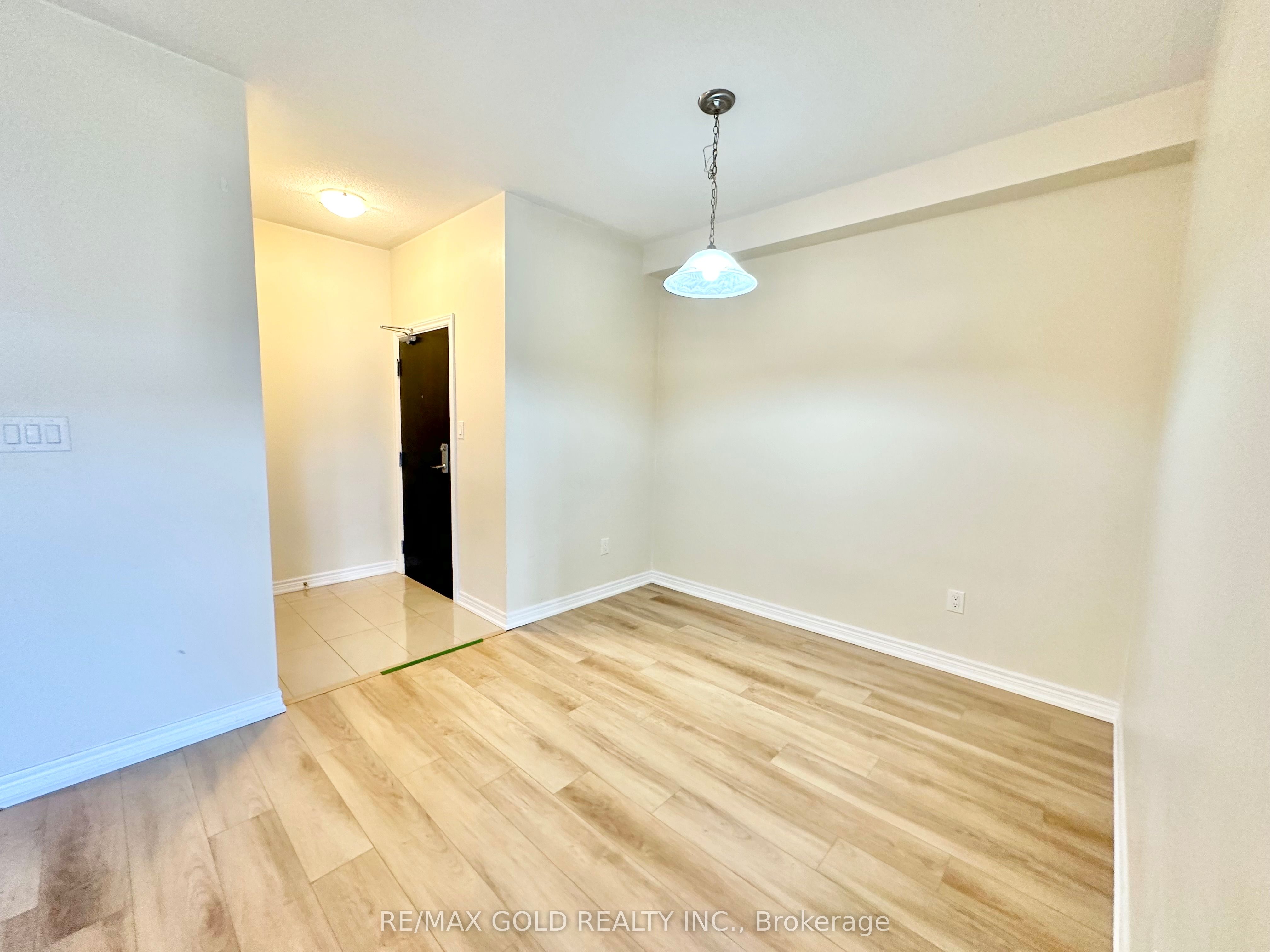 263 Georgian Drive 308