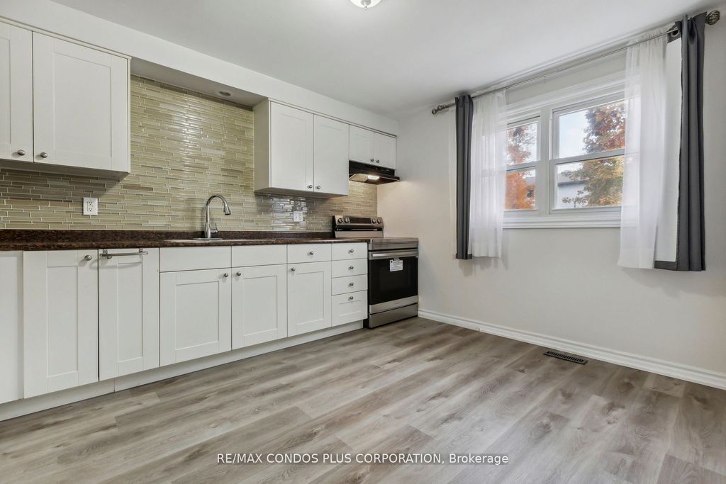 Photo of 294 FERGUS Avenue #2, Kitchener, ON N2A 2H5 (MLS # X12727290)