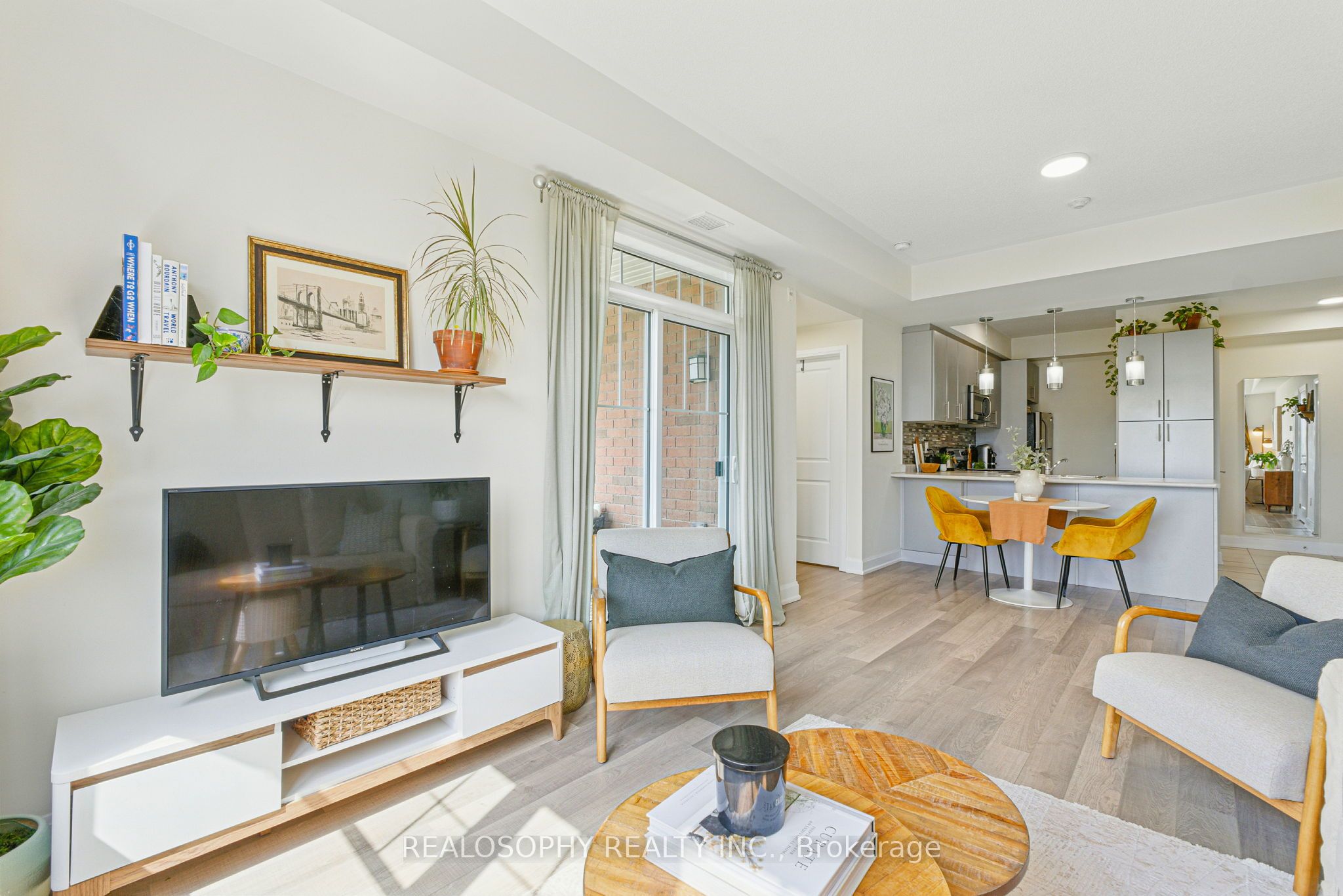 2333 Sawgrass Drive 304