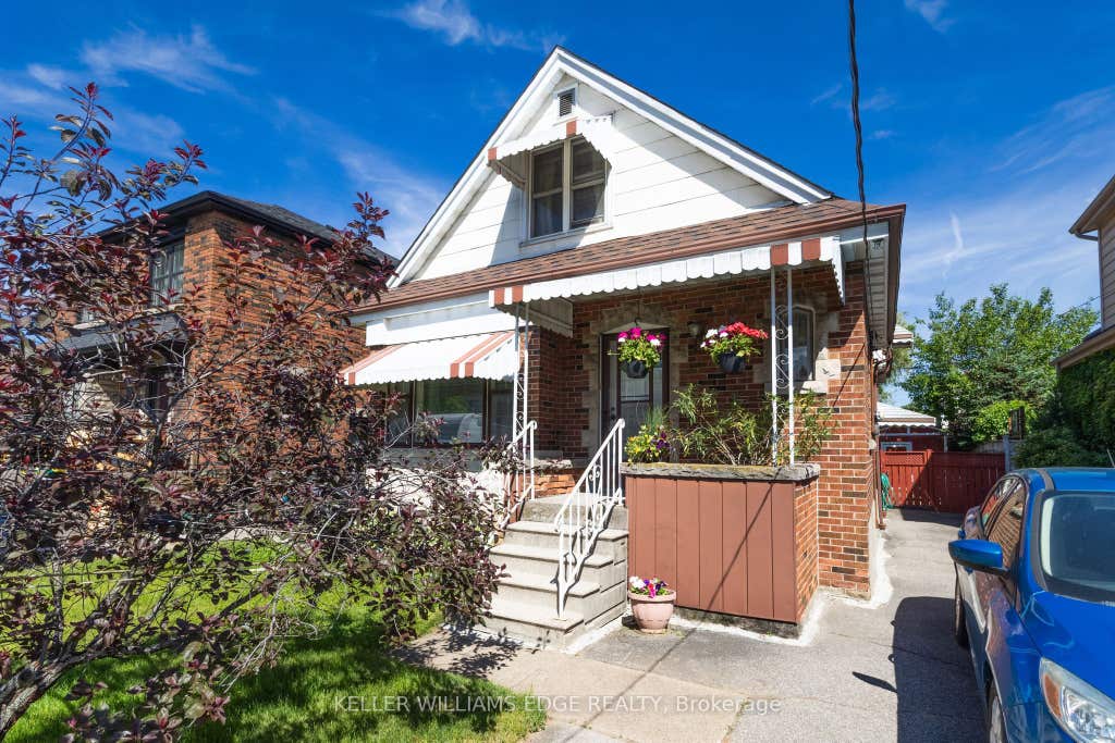 Photo of 47 Crosthwaite Avenue S, Hamilton, ON L8K 2T9 (MLS # X13433394)