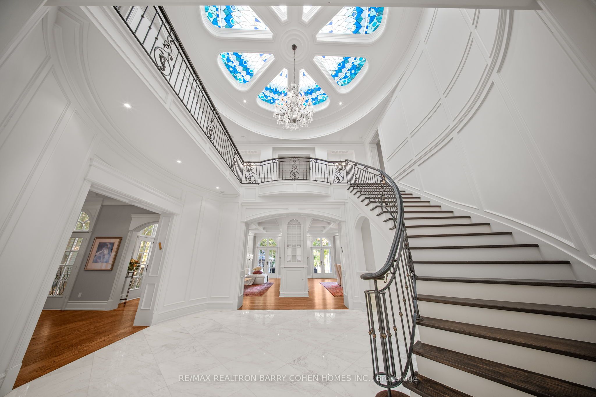 180 Sandringham Drive