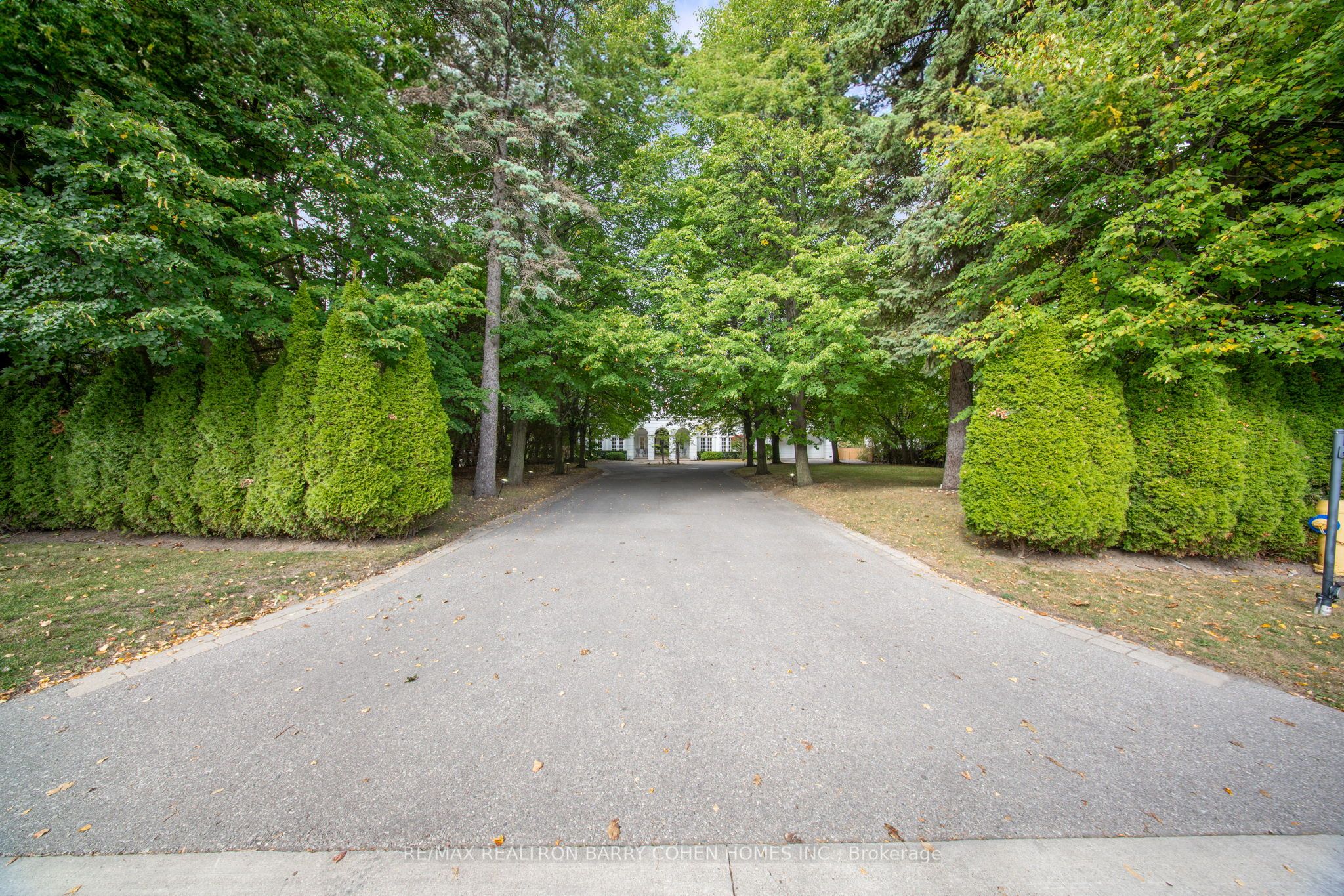 180 Sandringham Drive