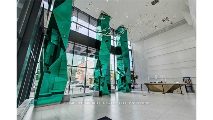 352 Front Street W 1604