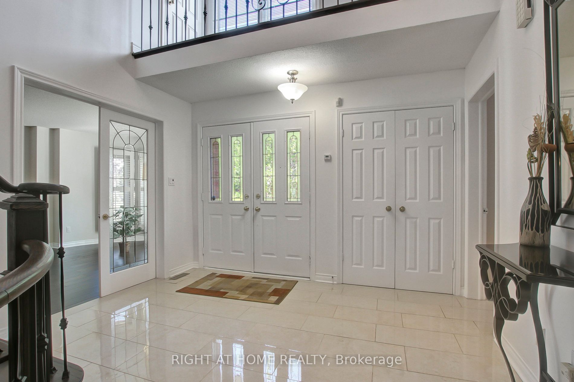 53 Waltham Crescent