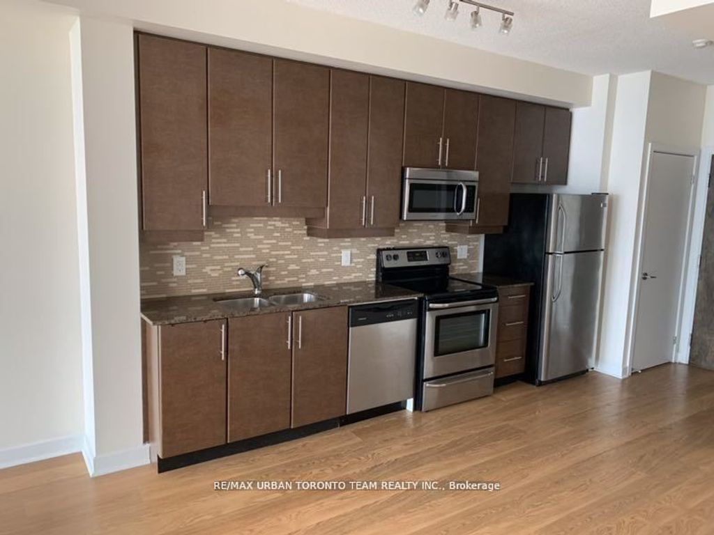 Photo of 33 Bay Street #3901, Toronto, ON M5J 2Z3 (MLS # C12380800)