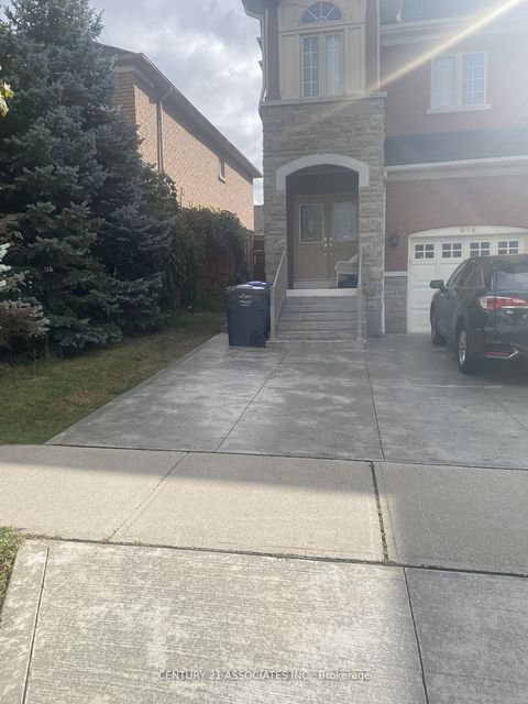 814B Othello Court Basement Mississauga ON L5W 1H2