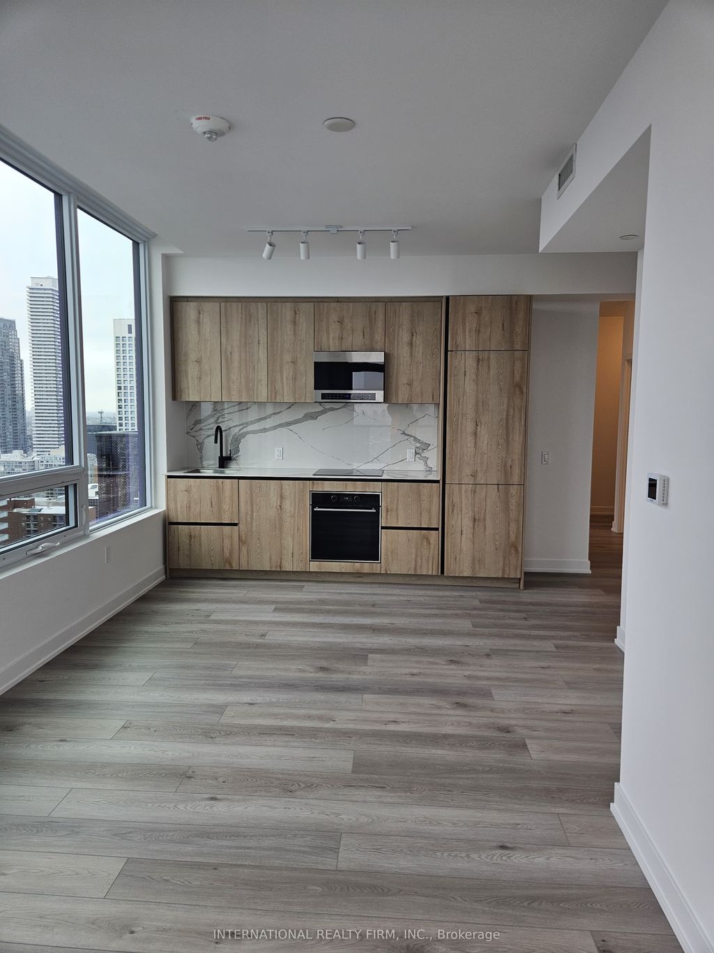 Photo of 127 Broadway Avenue #2912, Toronto, ON M4P 1V7 (MLS # C12444839)