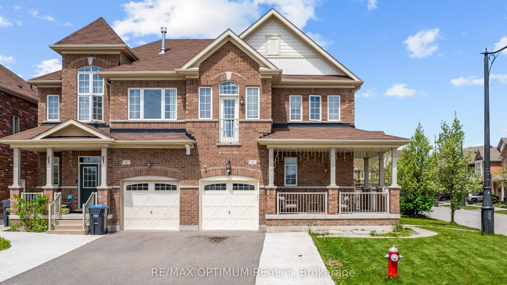 Photo of 39 Divinity Circle, Brampton, ON L7A 3Y4 (MLS # W13577174)
