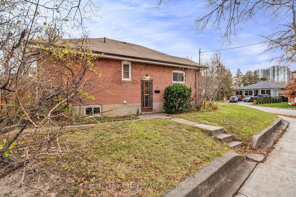 Photo of 29 Woolton Crescent, Toronto, ON M6M 4L1 (MLS # W12576900)