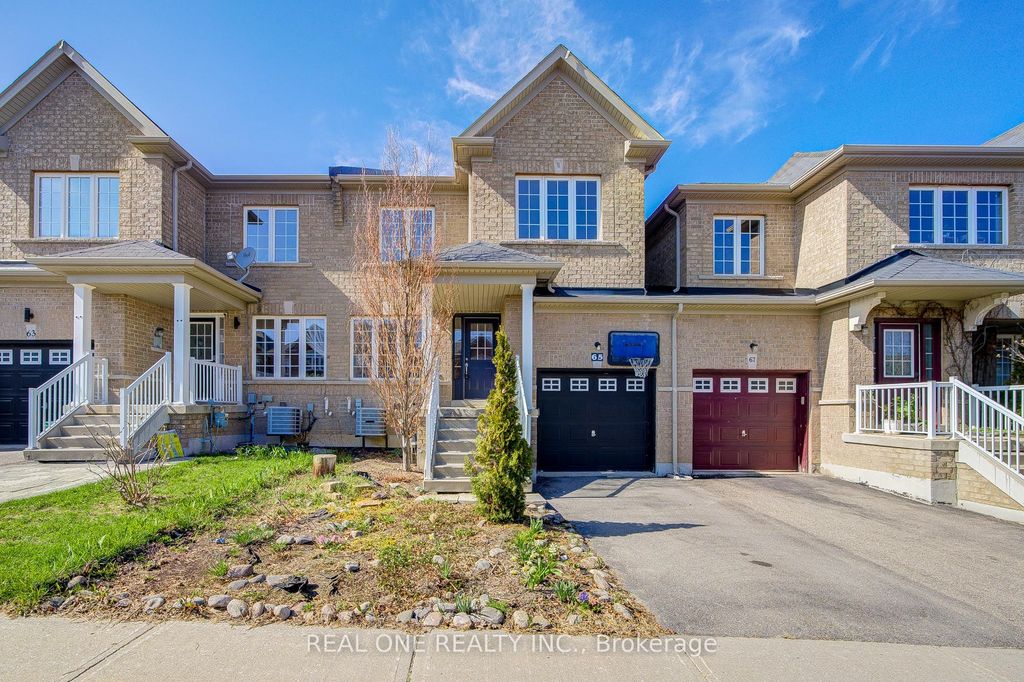 Photo of 65 Westcliffe Crescent, Richmond Hill, ON L4E 0S5 (MLS # N13038810)