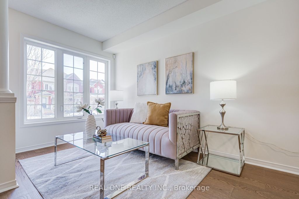 Photo of 65 Westcliffe Crescent, Richmond Hill, ON L4E 0S5 (MLS # N13038810)
