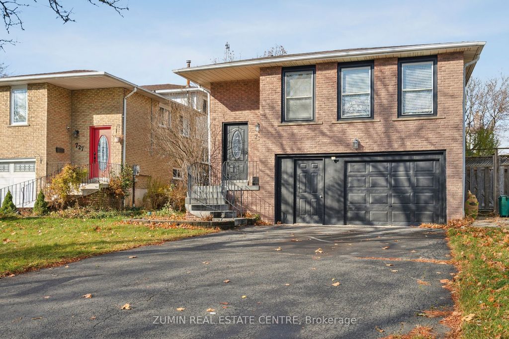 Photo of 725 COULSON Avenue, Milton, ON L9T 4J3 (MLS # W12587116)