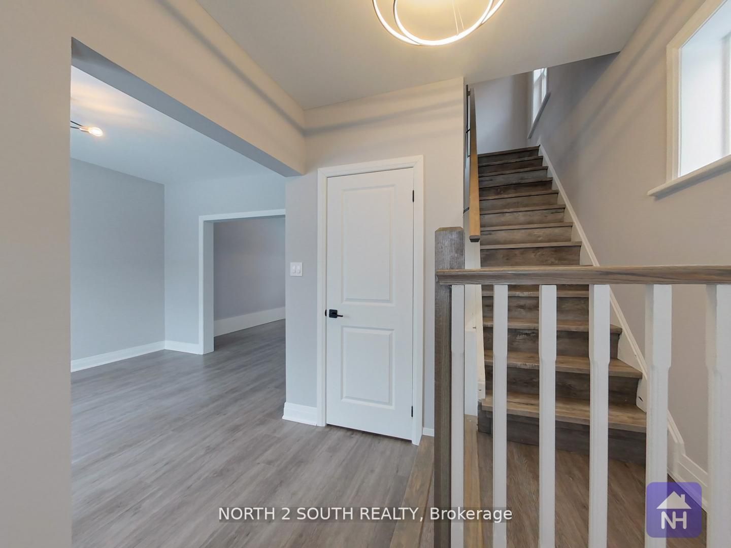 Photo 1 of 21 — 190 Stewart Street, Peterborough, ON K9J 3M5