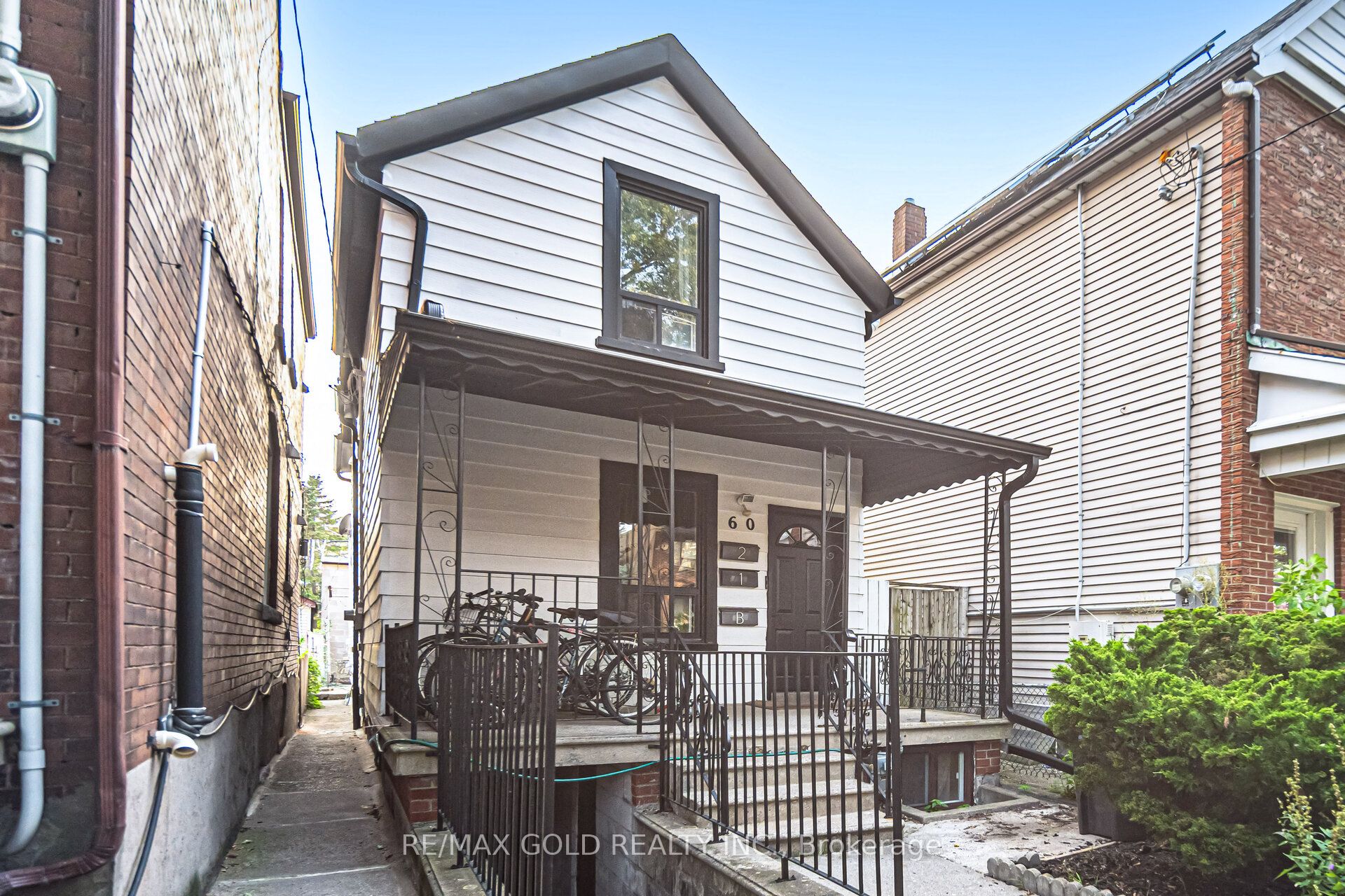 60 Salem Avenue