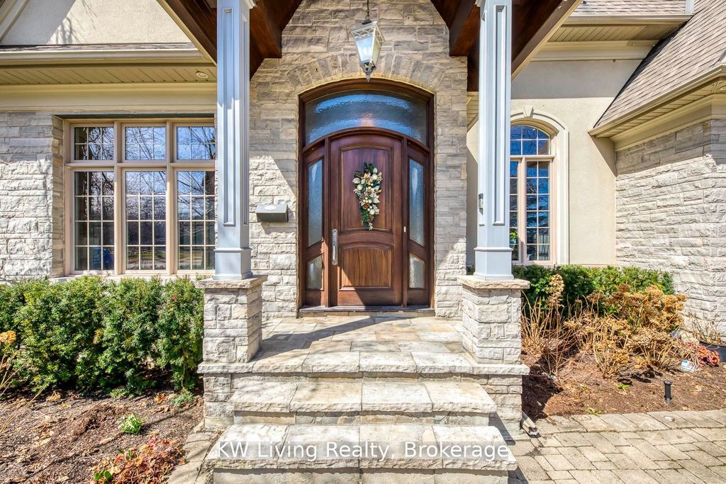 Photo of 70 Hartfield Road, Toronto, ON M9A 3E2 (MLS # W12374489)