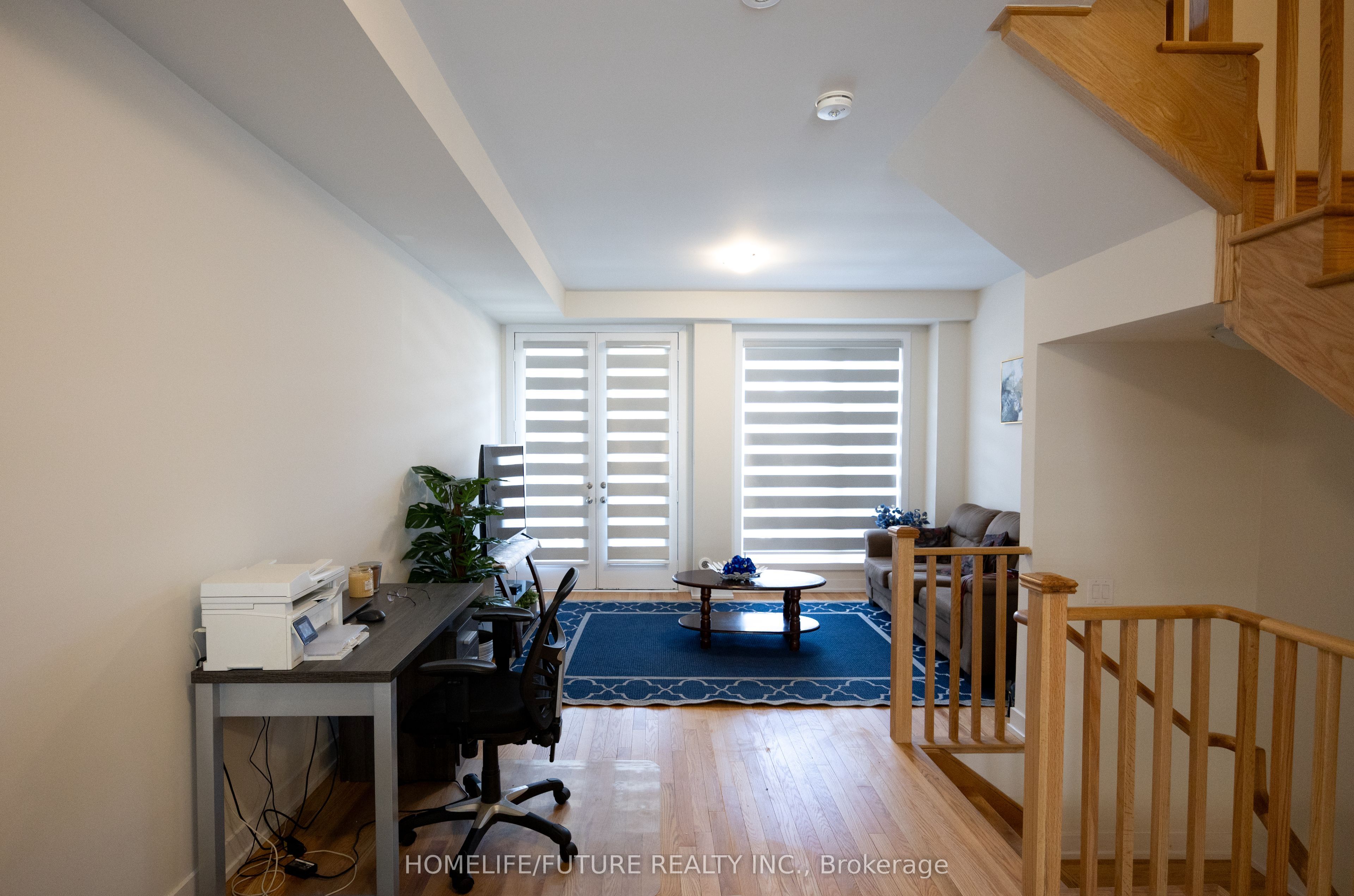 86 Stauffer Crescent