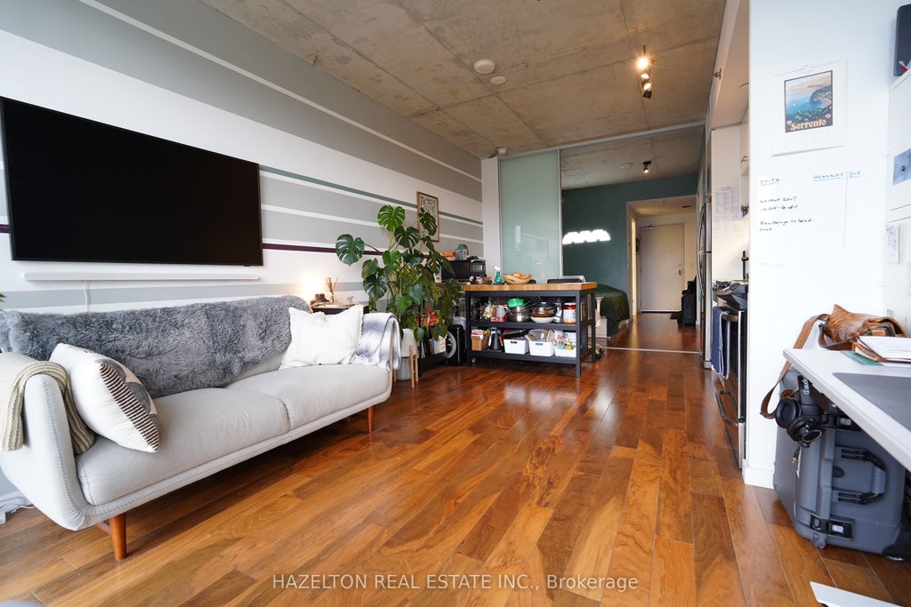 Photo of 32 Trolley Crescent #423, Toronto, ON M5A 0E8 (MLS # C13124418)
