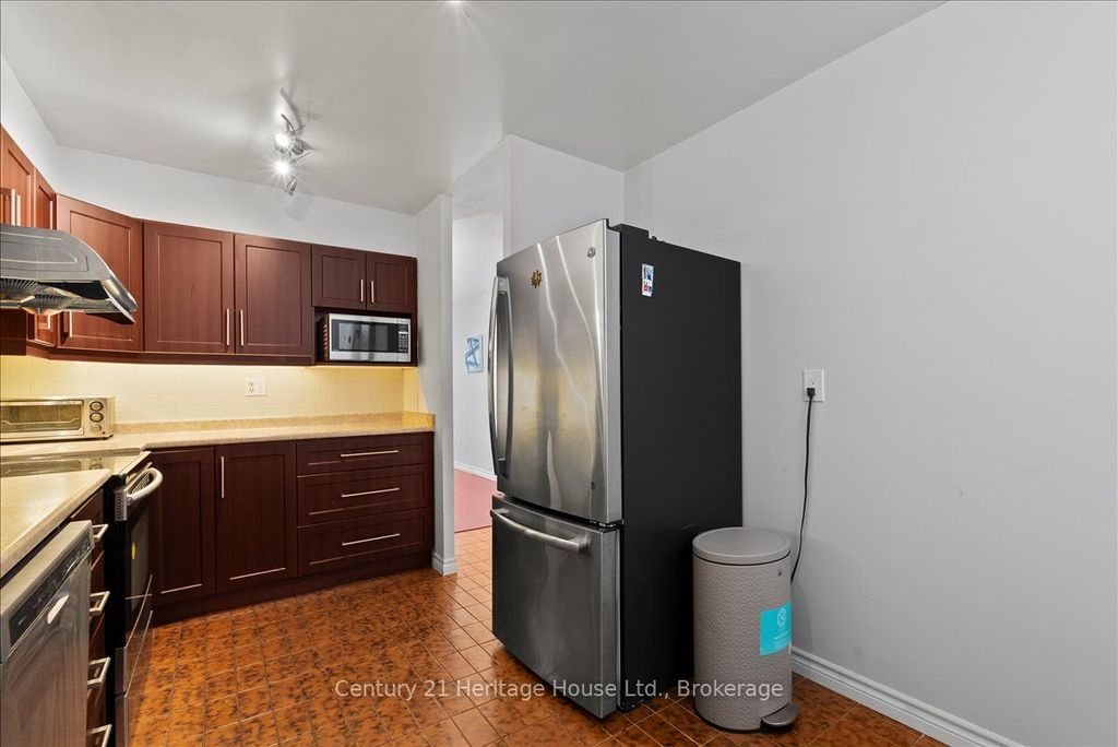 Photo of 45 Carlton Street #609, Toronto, ON M5B 2H9 (MLS # C12980230)