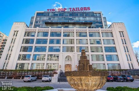 637 Lake Shore Boulevard W 611 Toronto ON M5V 3J6