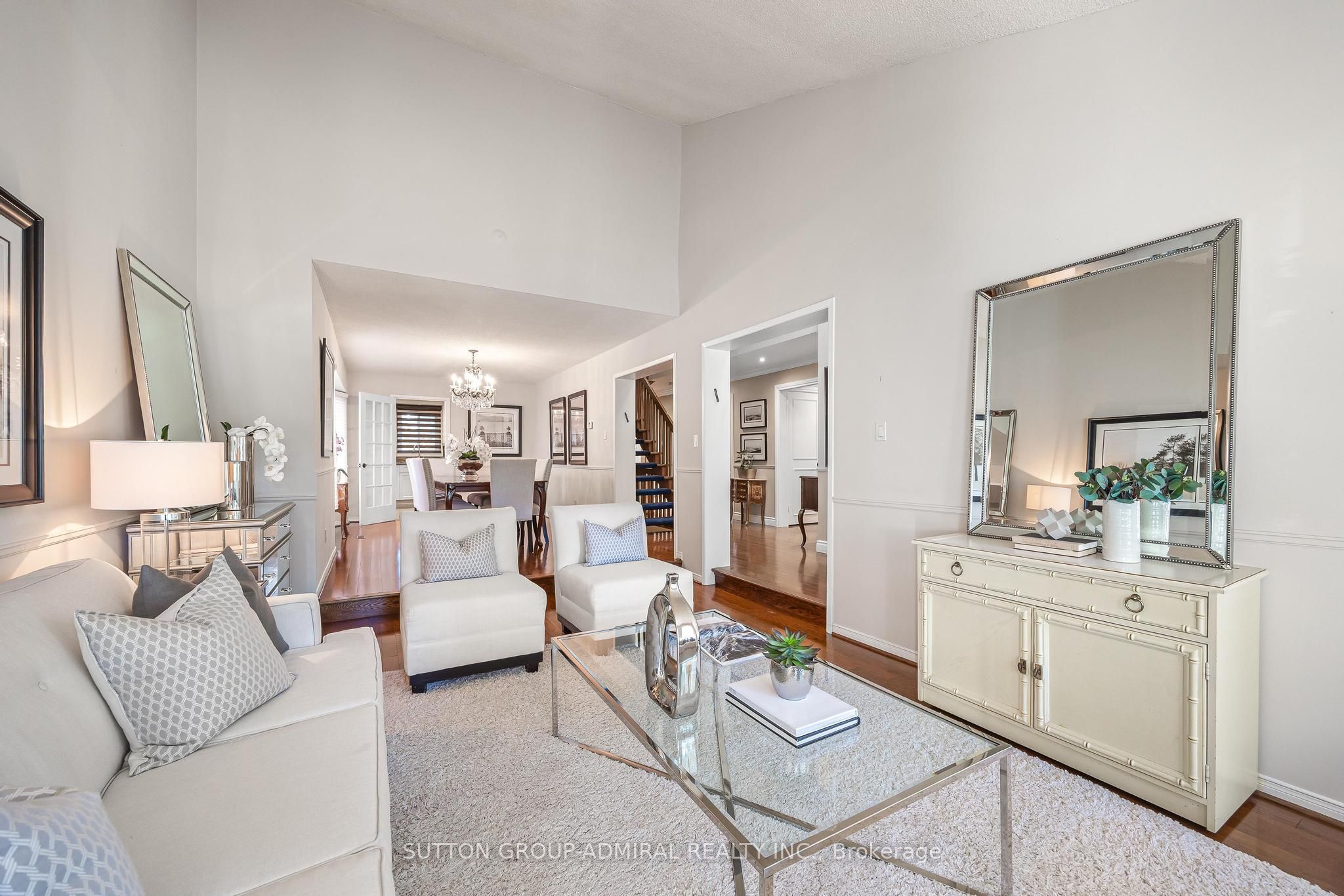 49 Hetherington Crescent