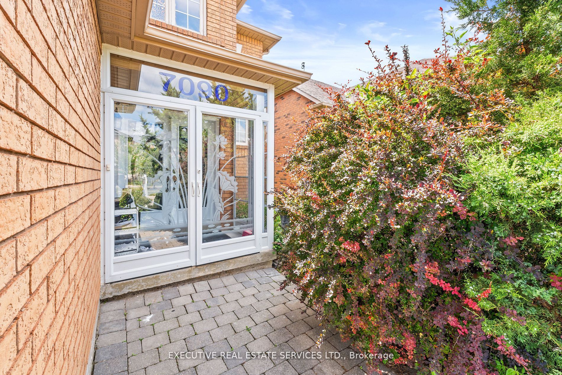 7090 Terragar Boulevard