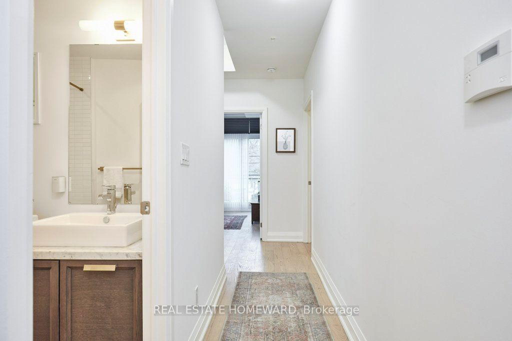 2 Bellefair Avenue 201