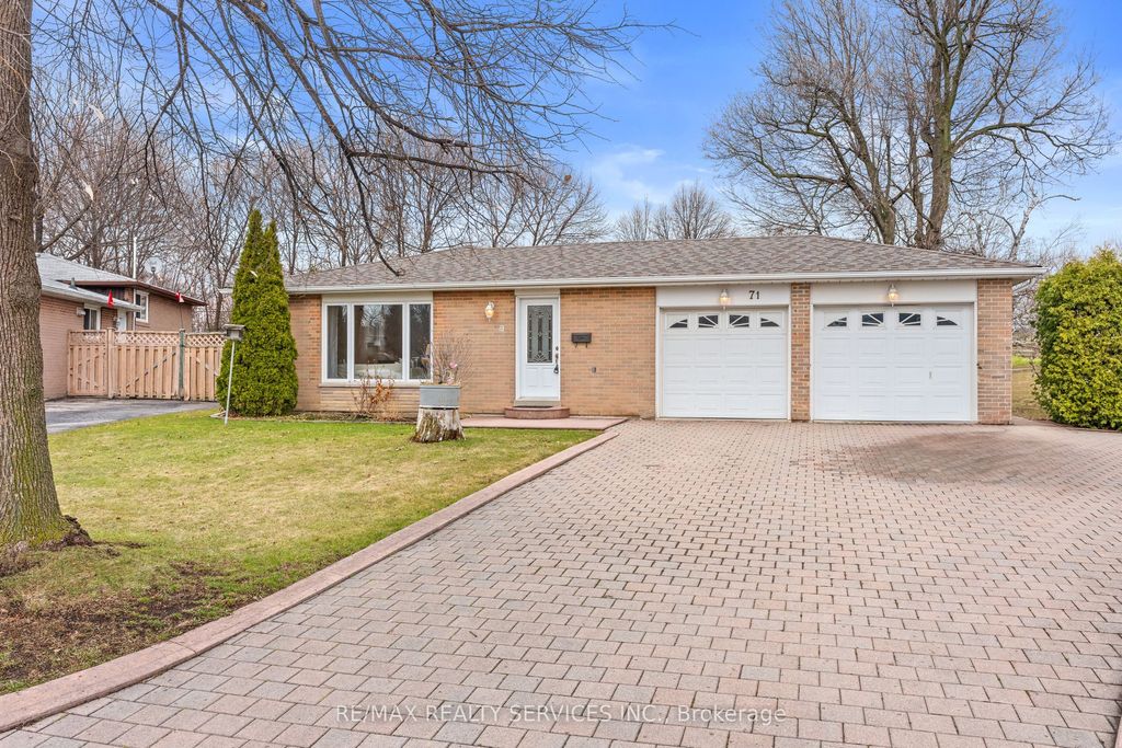 Photo of 71 Belmont Drive, Brampton, ON L6T 2K5 (MLS # W13165480)